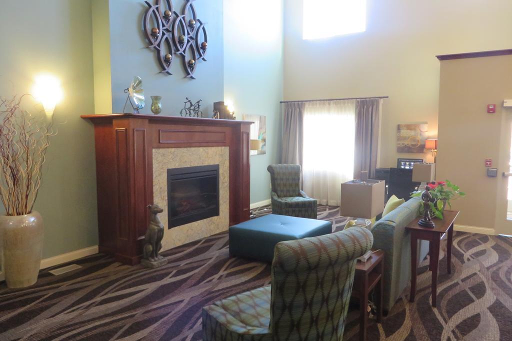 Comfort Inn & Suites - Chisago City Ngoại thất bức ảnh