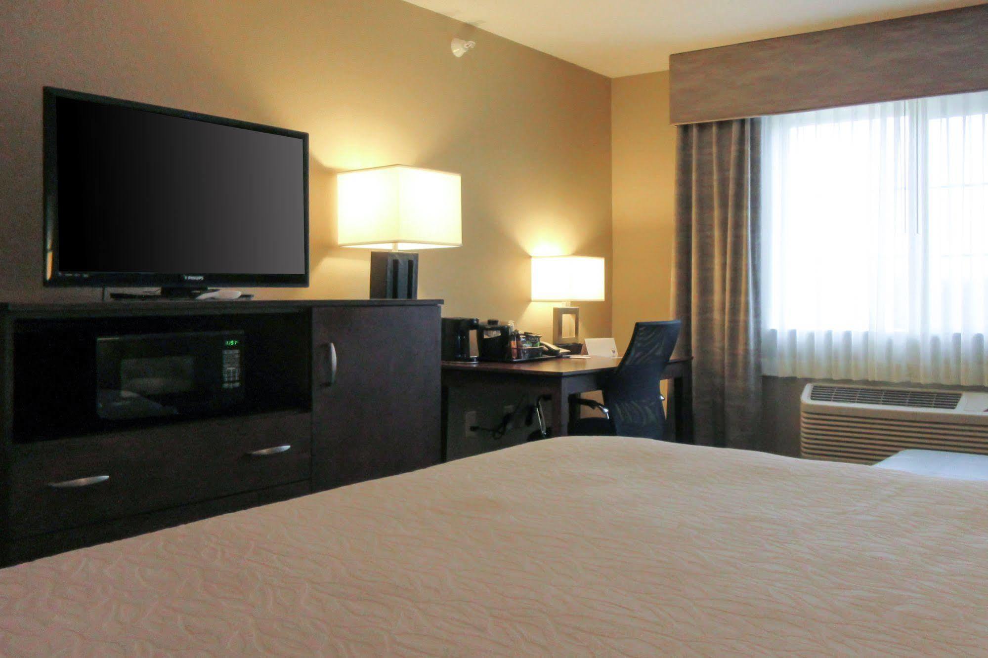 Comfort Inn & Suites - Chisago City Ngoại thất bức ảnh