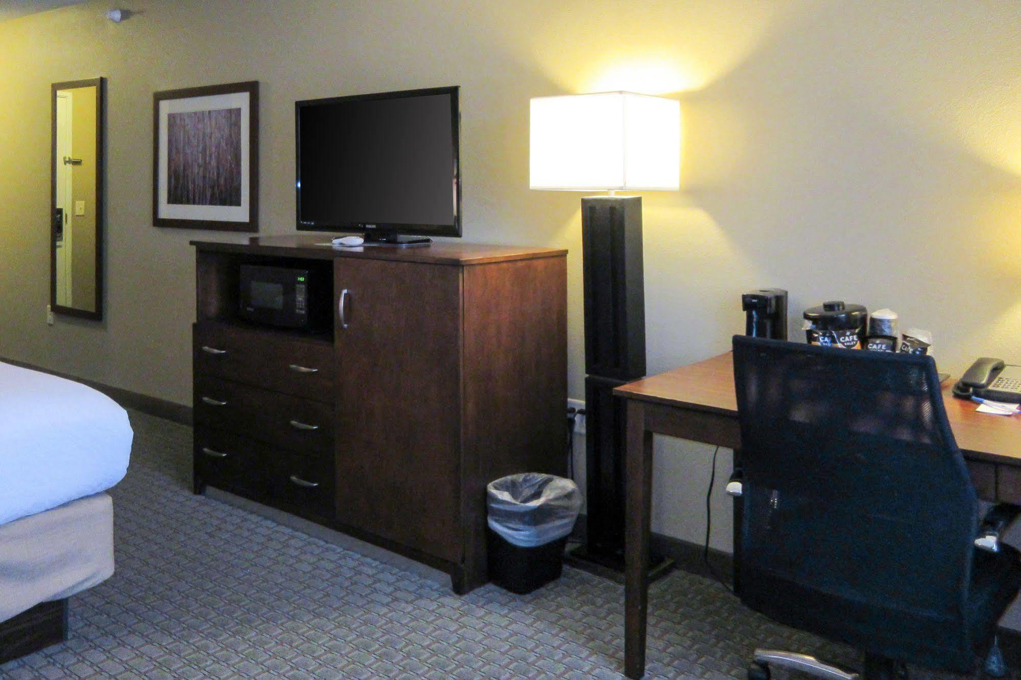 Comfort Inn & Suites - Chisago City Ngoại thất bức ảnh